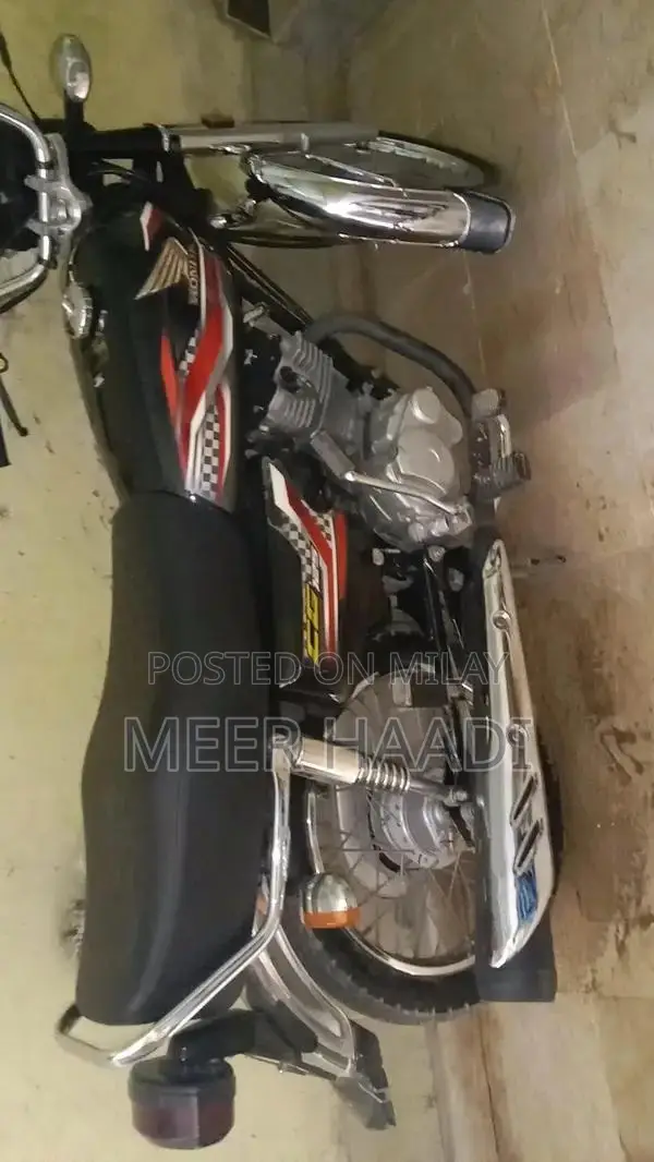 Honda CG 125 Motorcycle - Latest 2024 Model