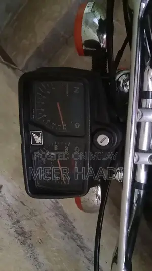 Honda CG 125 Motorcycle - Latest 2024 Model