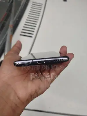 OnePlus 7 Pro Flagship Smartphone - 8GB RAM, 256GB Storage
