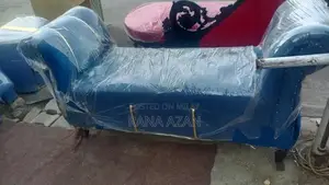 Nearly New Bedroom Furniture Set in Excellent Condition