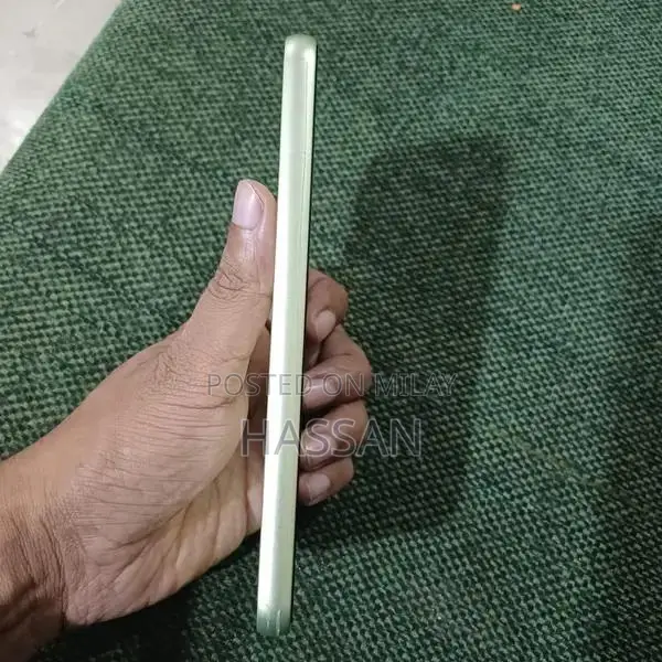 Samsung Galaxy A34 5G Smartphone with 8GB RAM and 128GB Storage