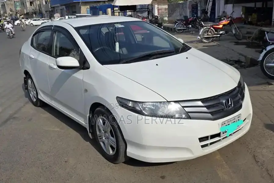 Honda City 2011 Sedan Authentic B2B Condition