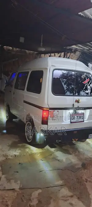 2007 Suzuki Bolan: Well-Maintained City Hatchback with CNG