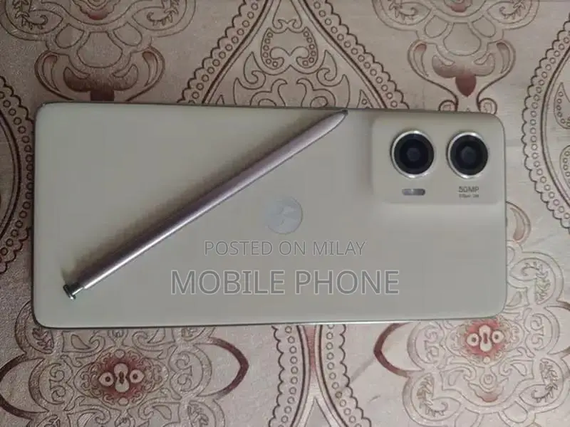 5G Stylus Smartphone with Advanced Camera and Display