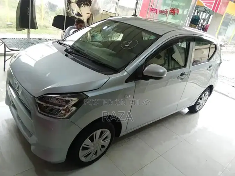 4-Door Home-Use Car with Original Grade Total