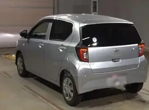 4-Door Home-Use Car with Original Grade Total