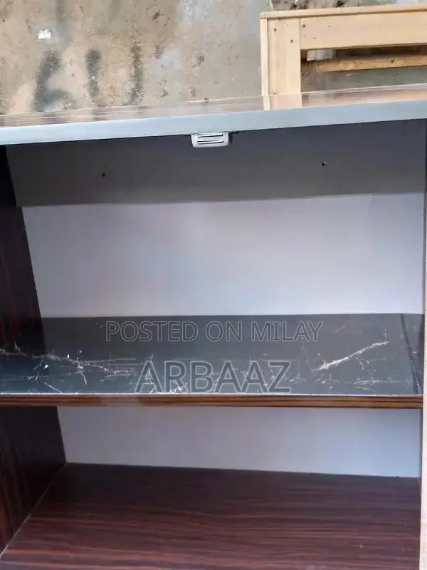 Modern Wooden Cabinets with Multiple Color Options