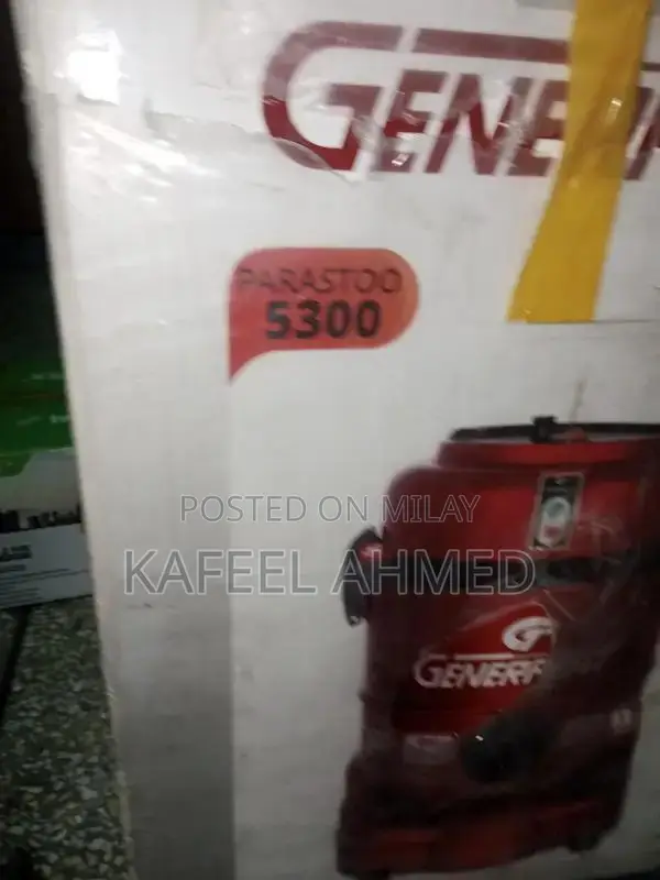 Vacuum Cleaner - Excellent Condition, Fully Functional