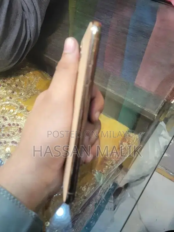 Apple iPhone 11 Pro 256GB Smartphone Premium Model