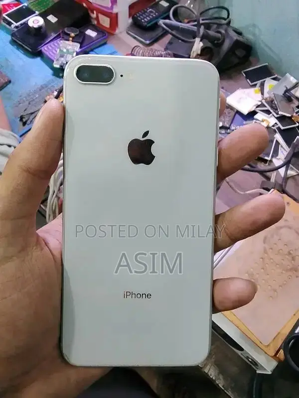 Apple Smartphone 64GB PTA Approved Excellent Condition