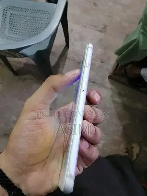 Apple Smartphone 64GB PTA Approved Excellent Condition