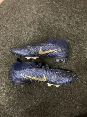 Nike Mercurial Superfly Football Boots - Professional Soccer Cleats