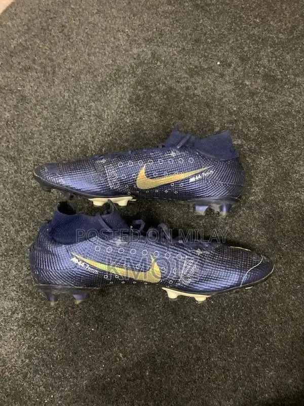 Nike Mercurial Superfly Football Boots - Professional Soccer Cleats