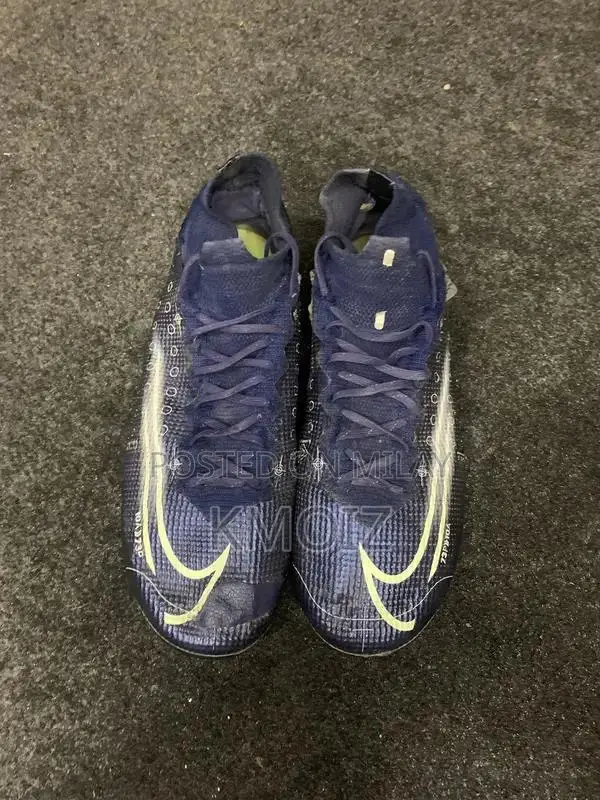 Nike Mercurial Superfly Football Boots - Professional Soccer Cleats