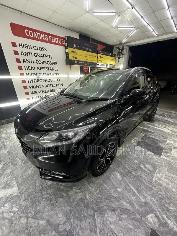 Honda Vezel Compact SUV - Low Mileage Urban Crossover