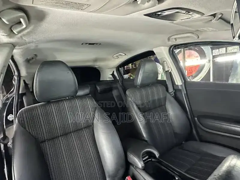 Honda Vezel Compact SUV - Low Mileage Urban Crossover