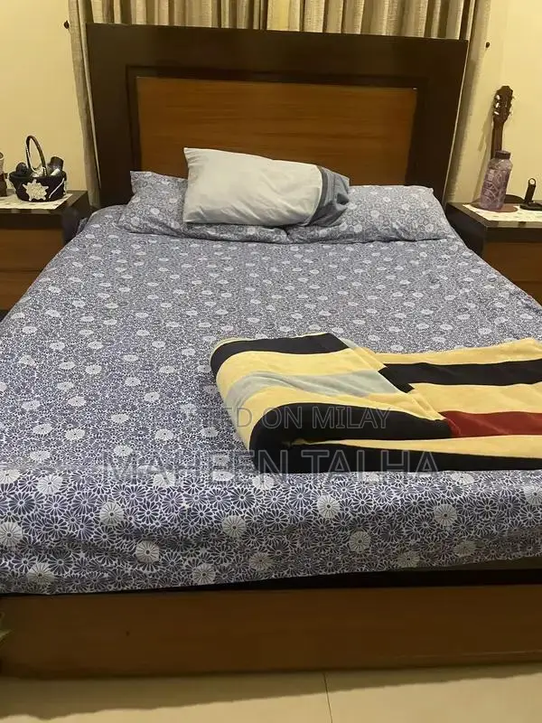 Queen Bedroom Set with Two Matching Side Tables