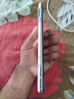 Google Pixel 6 Pro Smartphone - White, 12GB RAM, Pristine Condition