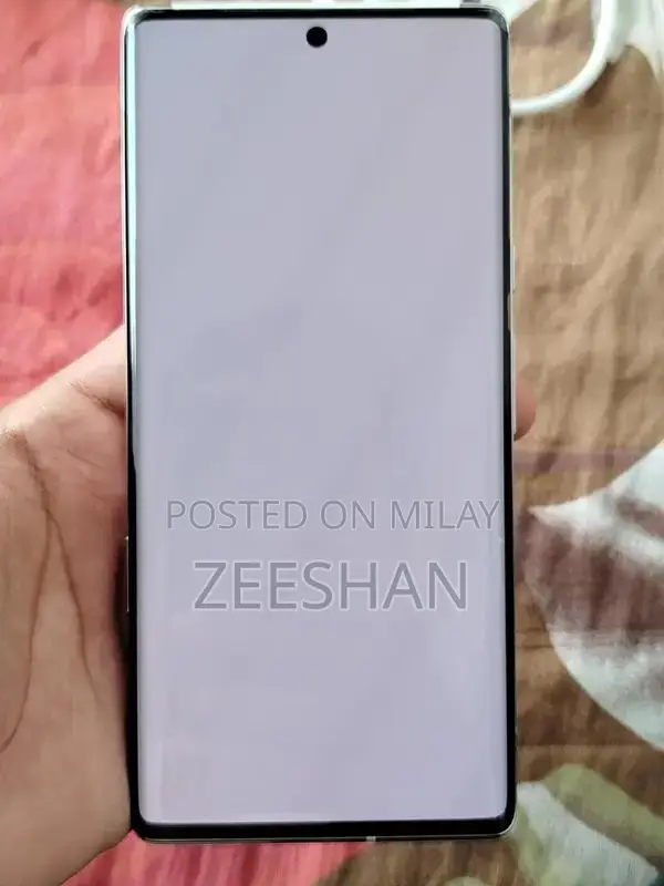 Google Pixel 6 Pro Smartphone - White, 12GB RAM, Pristine Condition