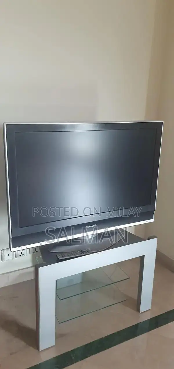 Panasonic 42-Inch Full HD LCD TV with Philips Trolley