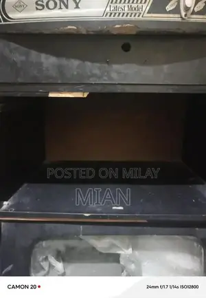 Wooden Drawer Storage Cabinet with Glass Shelves