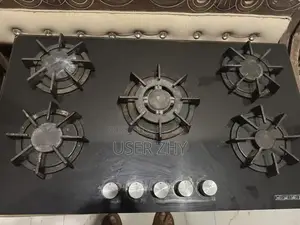 Photo - 5 Burner Commercial and Home Cooking Stove