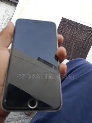 Apple iPhone 6s Plus Smartphone with Original Battery