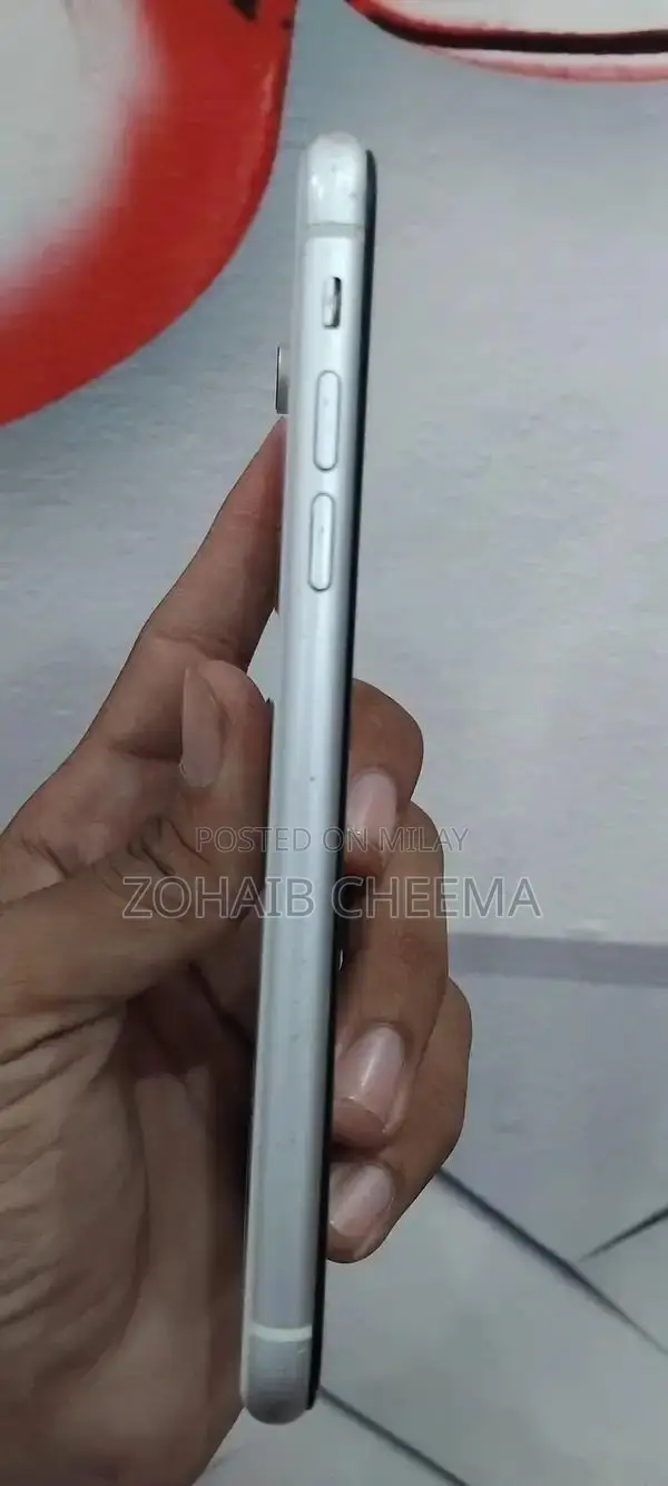 Apple iPhone XR Smartphone - Used Condition