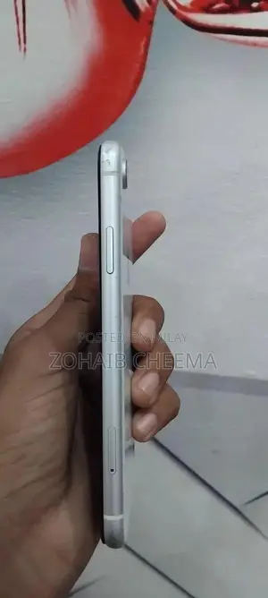 Apple iPhone XR Smartphone - Used Condition