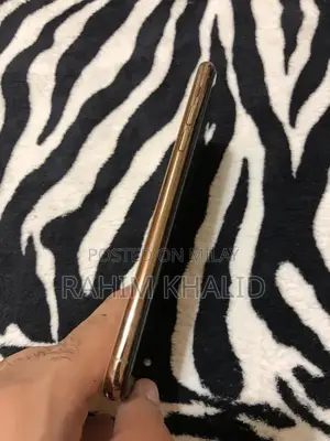 Photo - Dual SIM Smartphone Premium Condition High Battery Health