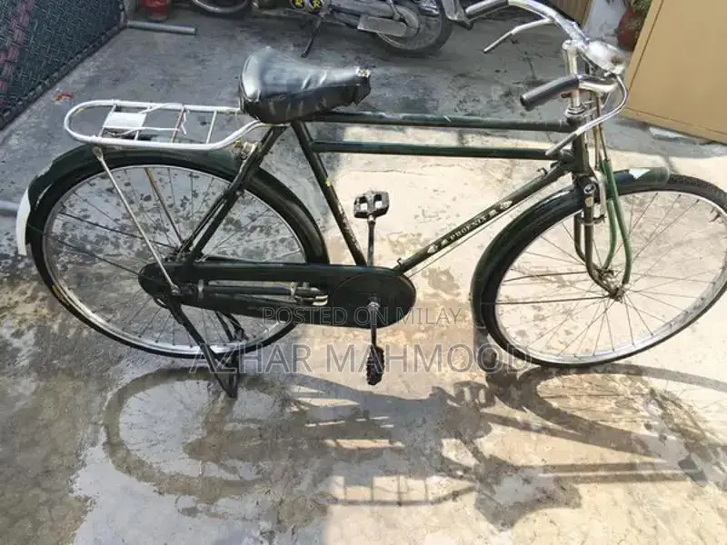 Medium Size Bicycle with Lock in Good Condition