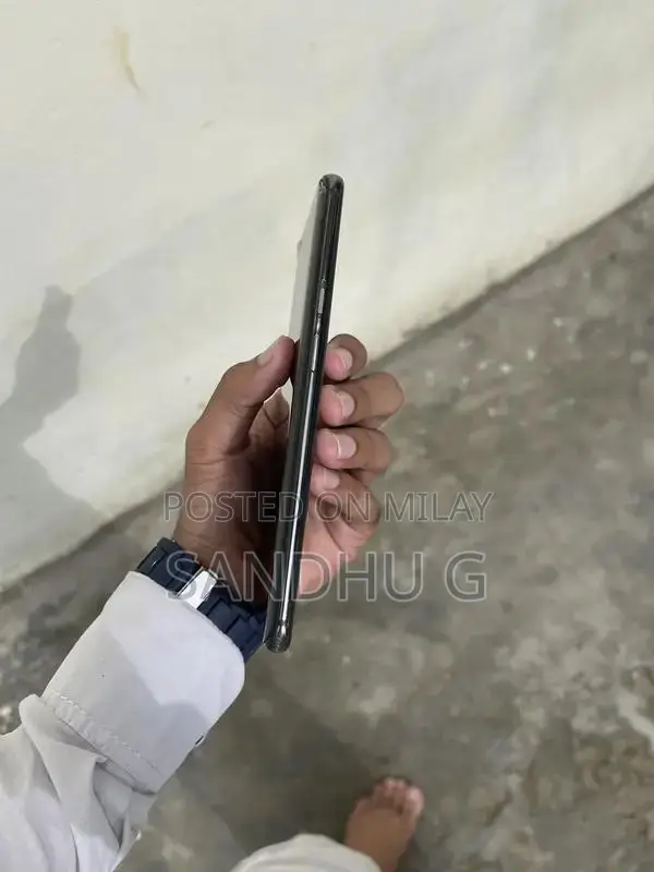 OnePlus 7 Pro Smartphone