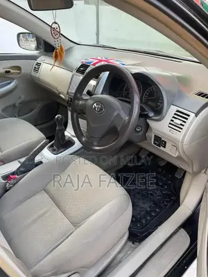 Toyota Corolla XLI Sedan - Reliable Compact Car