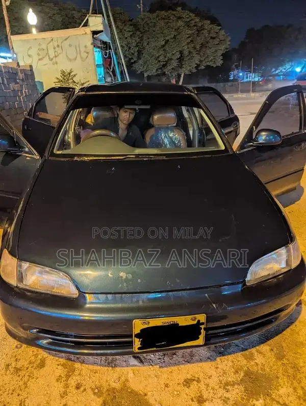 Honda Civic EX 1995 Sedan - Classic Imported Vehicle
