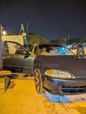 Honda Civic EX 1995 Sedan - Classic Imported Vehicle