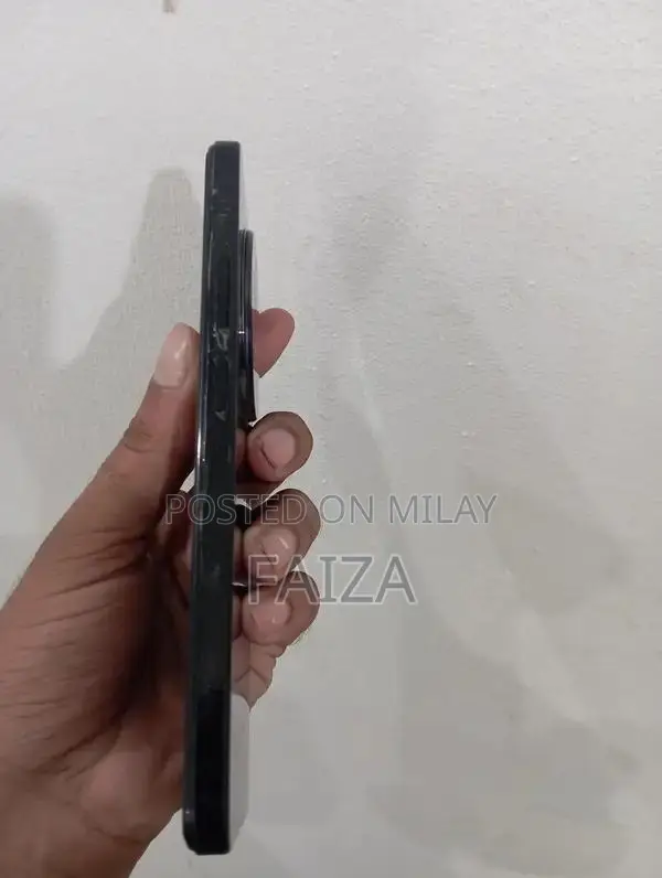 Poco C75 Smartphone Compact Design Low Usage Device