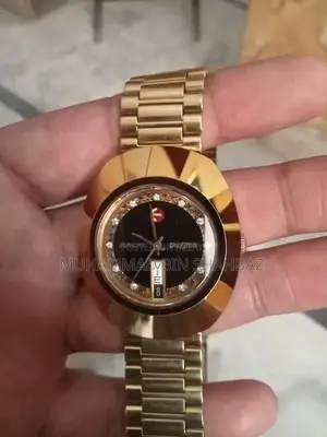 Rado Diastar Men's Classic Analog Swiss Luxury Watch