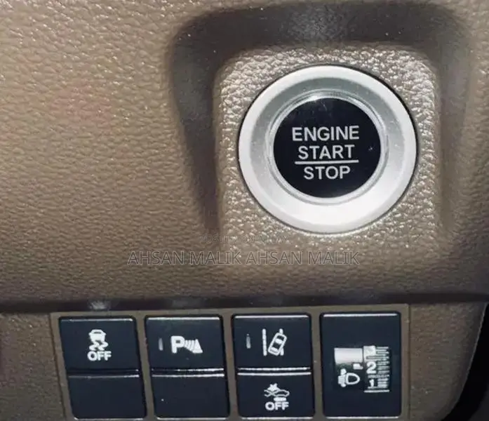 Honda N WGN 2022 Pearl White - Latest Generation Import