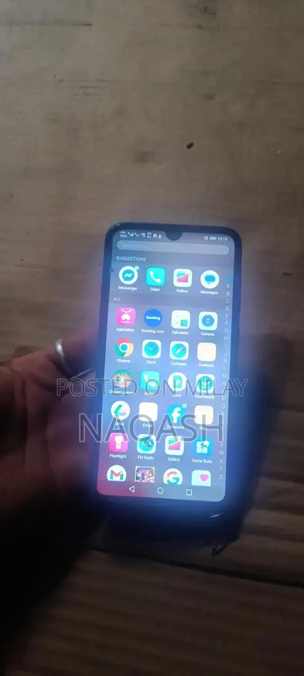 Huawei Y7 Prime Mid-Range Smartphone 2019 Model