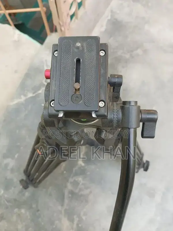 Heavy Duty Full-Size Professional Photography Camera Tripod