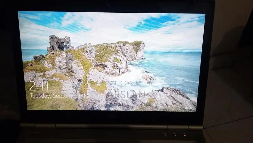 HP Elitebook 8470 Business Laptop - 3rd Gen Performance