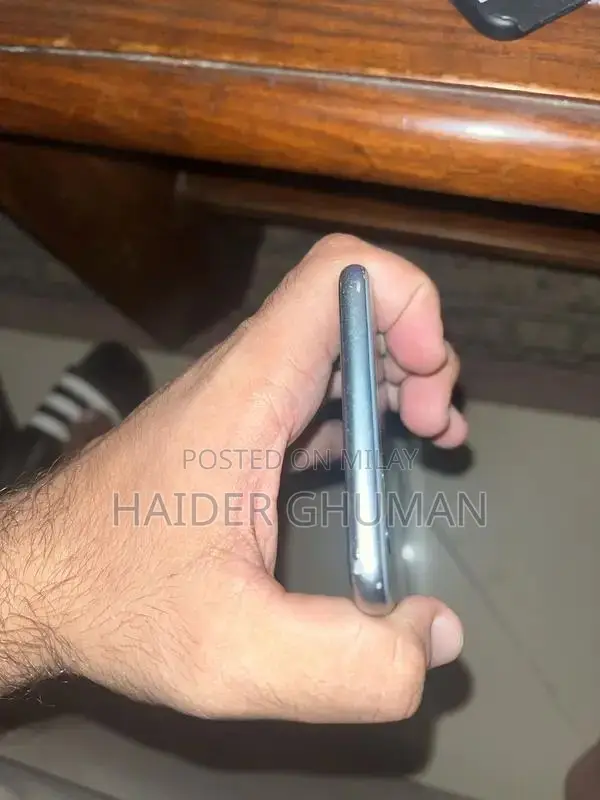 Apple iPhone 6S Plus 32GB Smartphone Silver Edition