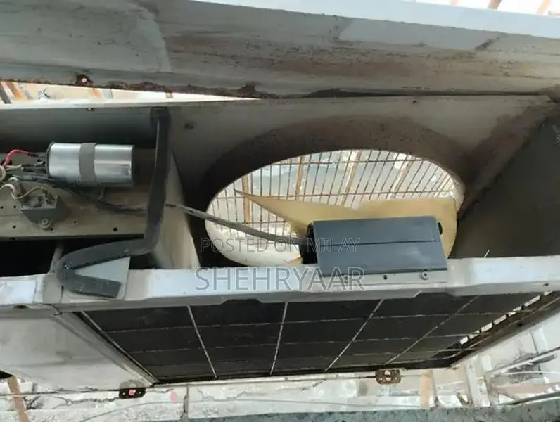 Haier 1 Ton Split AC Outer Unit - For Parts/Repair