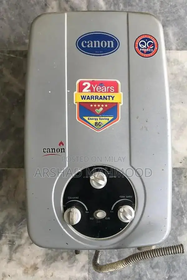 Compact Instant Water Geyser - Efficient Home Heating Solution