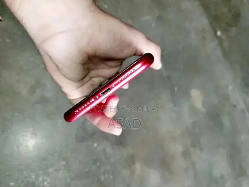 Apple iPhone 11 128GB PTA Approved Smartphone