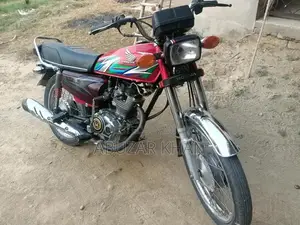 Photo - Honda CG 125 Motorcycle - Single Cylinder Lightweight Bike