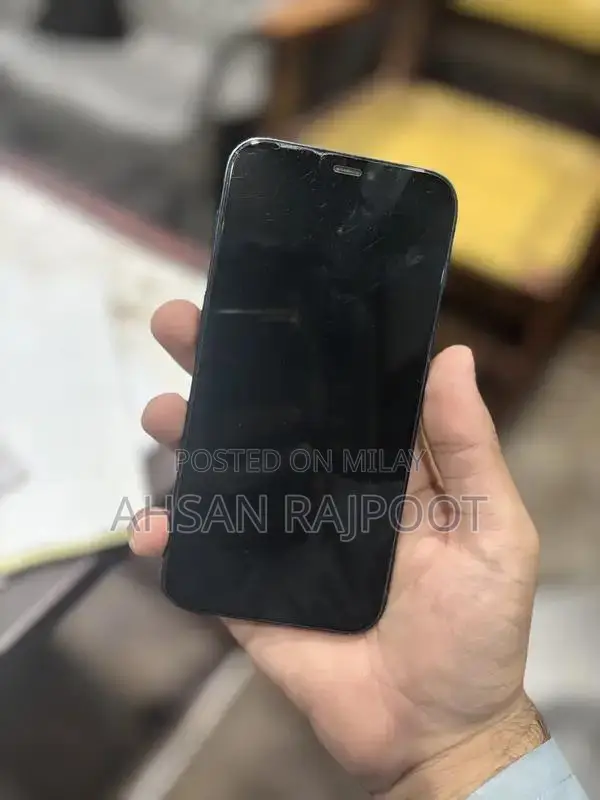 Apple iPhone 12 64GB Excellent Condition Unlocked Device