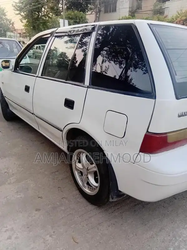 Well-Maintained Vehicle with Clean Interior and Strong Engine