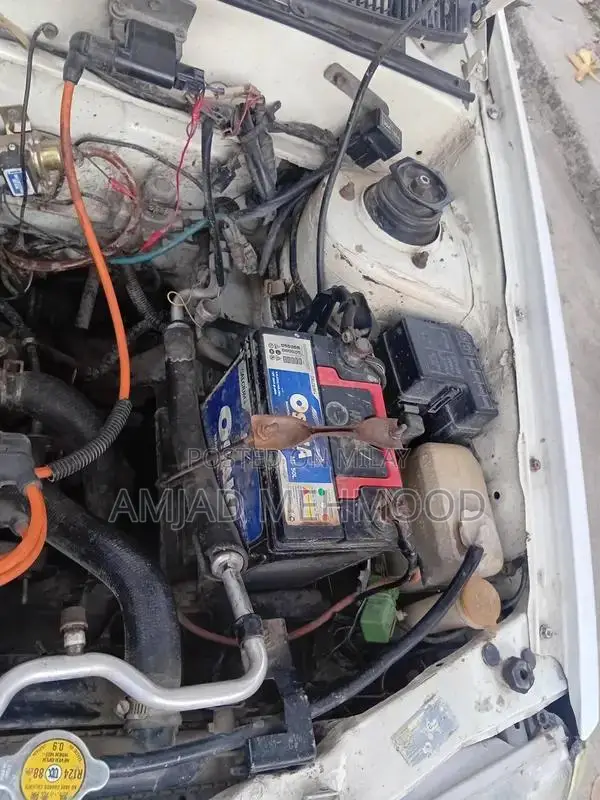 Well-Maintained Vehicle with Clean Interior and Strong Engine