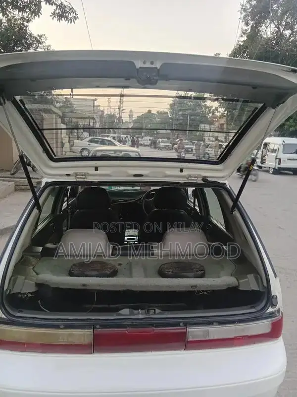 Well-Maintained Vehicle with Clean Interior and Strong Engine